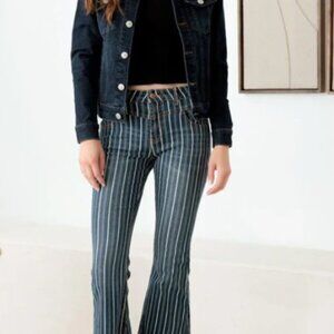 UNIQ BY LITZ - Mid Waist Striped Flare Jeans